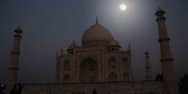 Taj Mahal Moonlight, Agra